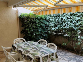 Pavillon 6 pers, à 70m plage, 2 chambres, parking - FR-1-781-58
